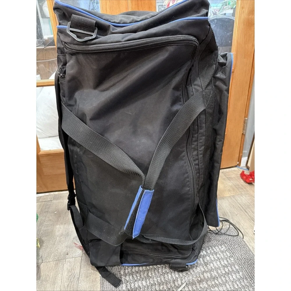 Deep Sea Hold 3 PeopleGear Travel Bookbag Scuba Dive Xlarge Bag Lors Of Storage